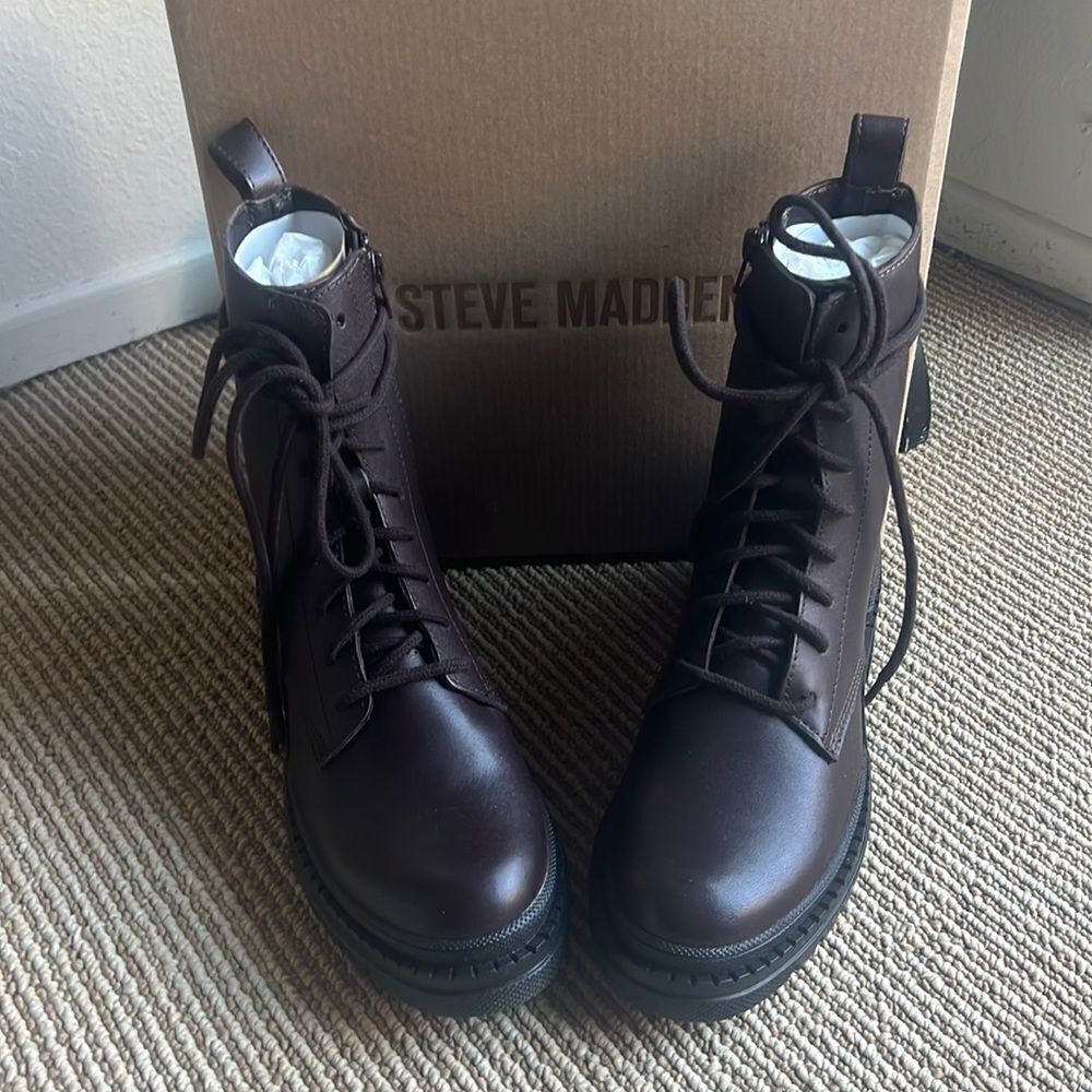NEW Steve Madden lace up combat boots brown 7.5